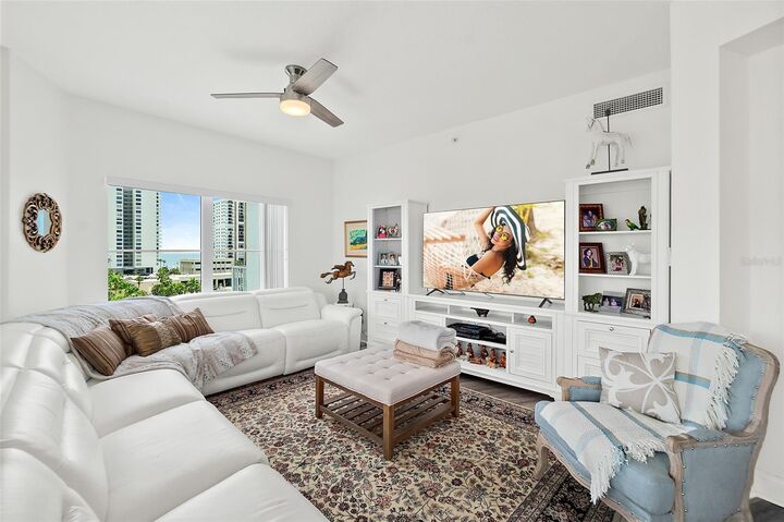 Property Photo:  2 Oceans West Boulevard 606  FL 32118 