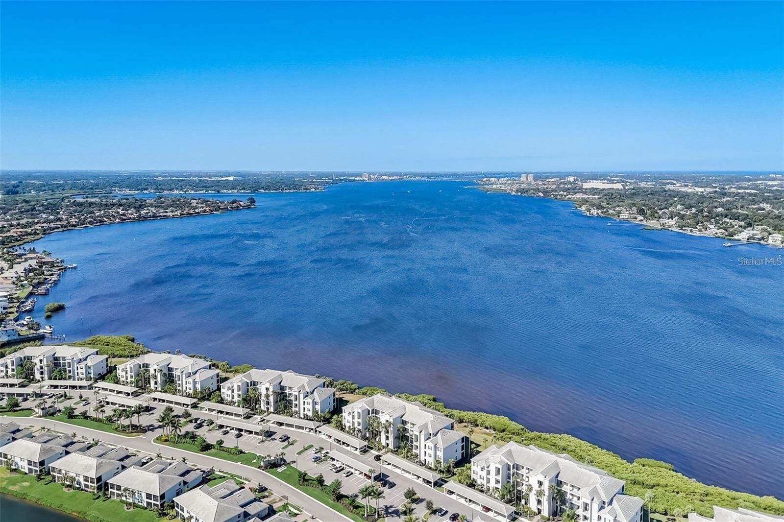 Property Photo: 1010 Tidewater Shores Loop 101 FL 34208