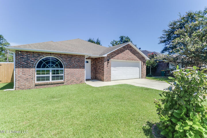 Property Photo: 10556 Shore Cove Cove MS 39532