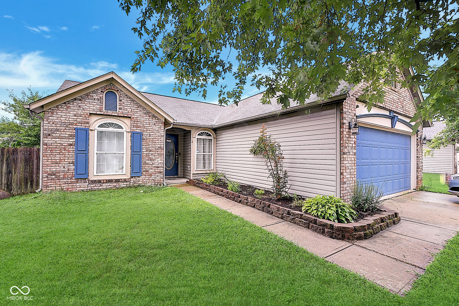 Property Photo: 5821 Victory Avenue IN 46203