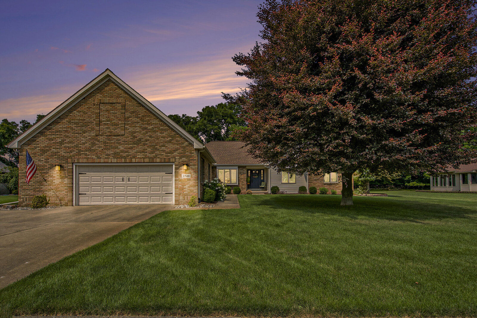 Property Photo: 2540 Meadowbrook Lane MI 49201
