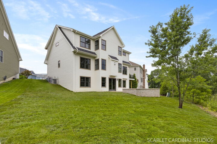 Property Photo:  831 Avon Court  IL 60137 