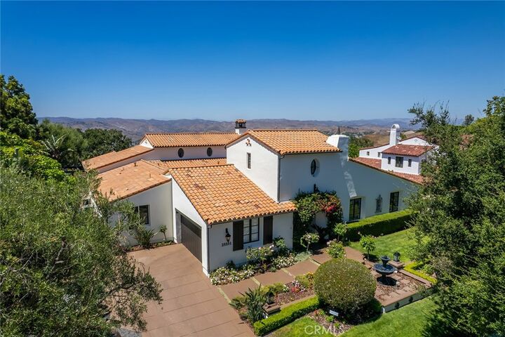 Property Photo: 25551 Prado De Las Flores CA 91302