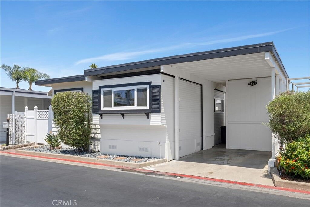 Property Photo: 94 Yorktown CA 92660