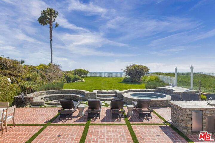 Property Photo:  30810 Broad Beach Road  CA 90265 