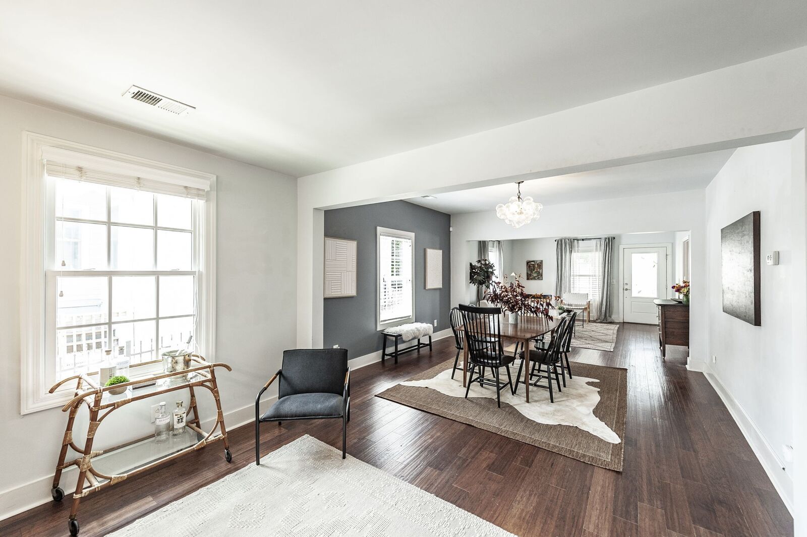 Property Photo: 1310 Fatherland St TN 37206
