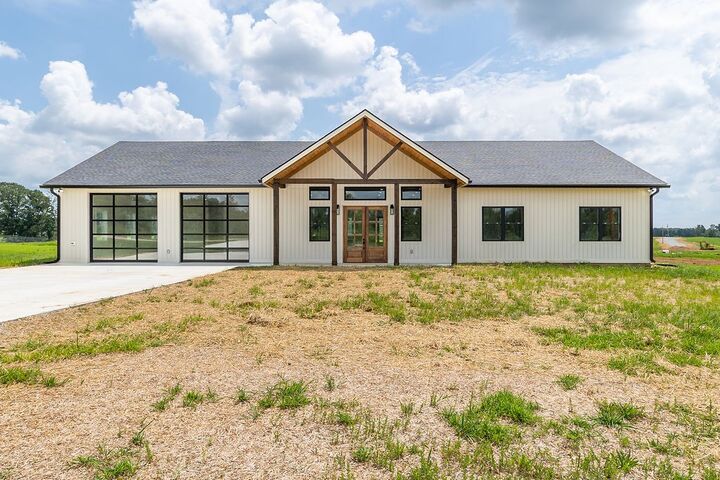 188 Beartown Rd  Loretto TN 38469 photo