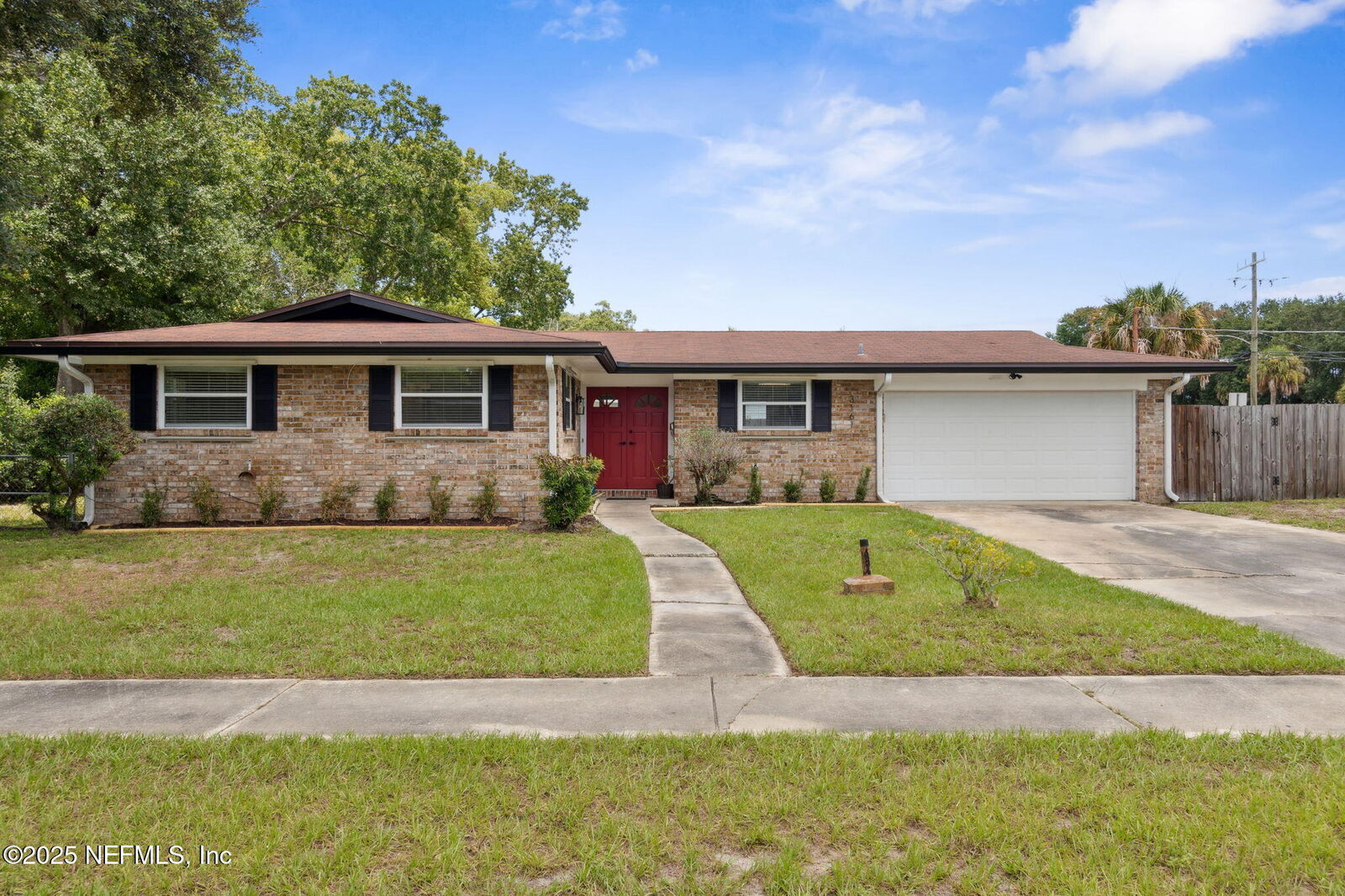 Property Photo: 3161 San Salvadore Avenue FL 32246
