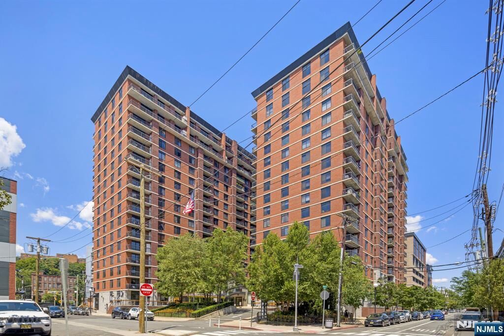 Property Photo: 700 1st Street 13D NJ 07030
