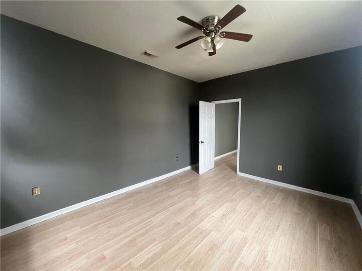 Property Photo:  3517 S Tonti Street  LA 70125 