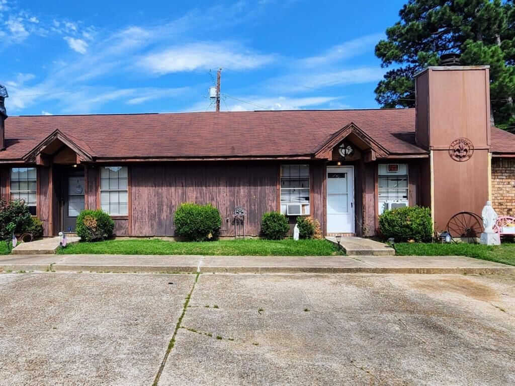 Property Photo:  6812 Jefferson Paige Road  LA 71119 