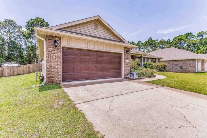 Property Photo:  6799 Yorkwood St  FL 32566 