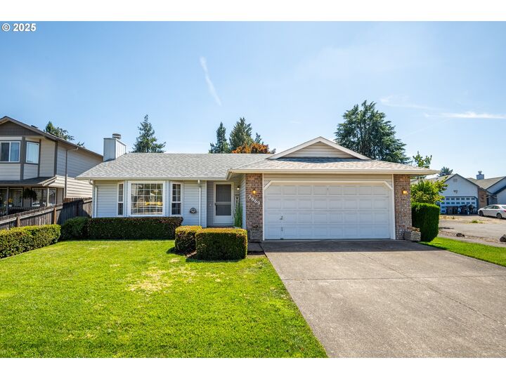 5669 D St  Springfield OR 97478 photo