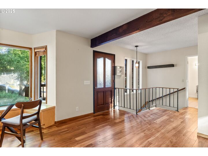 Property Photo:  3740 Potter St  OR 97405 