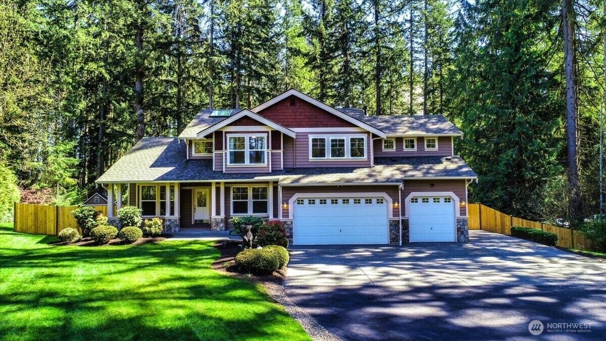 Property Photo:  20131  105th Avenue SE  WA 98296 