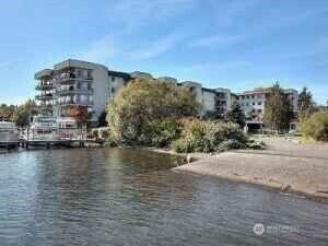 Property Photo: 9030 Seward Park Avenue S 513 WA 98118