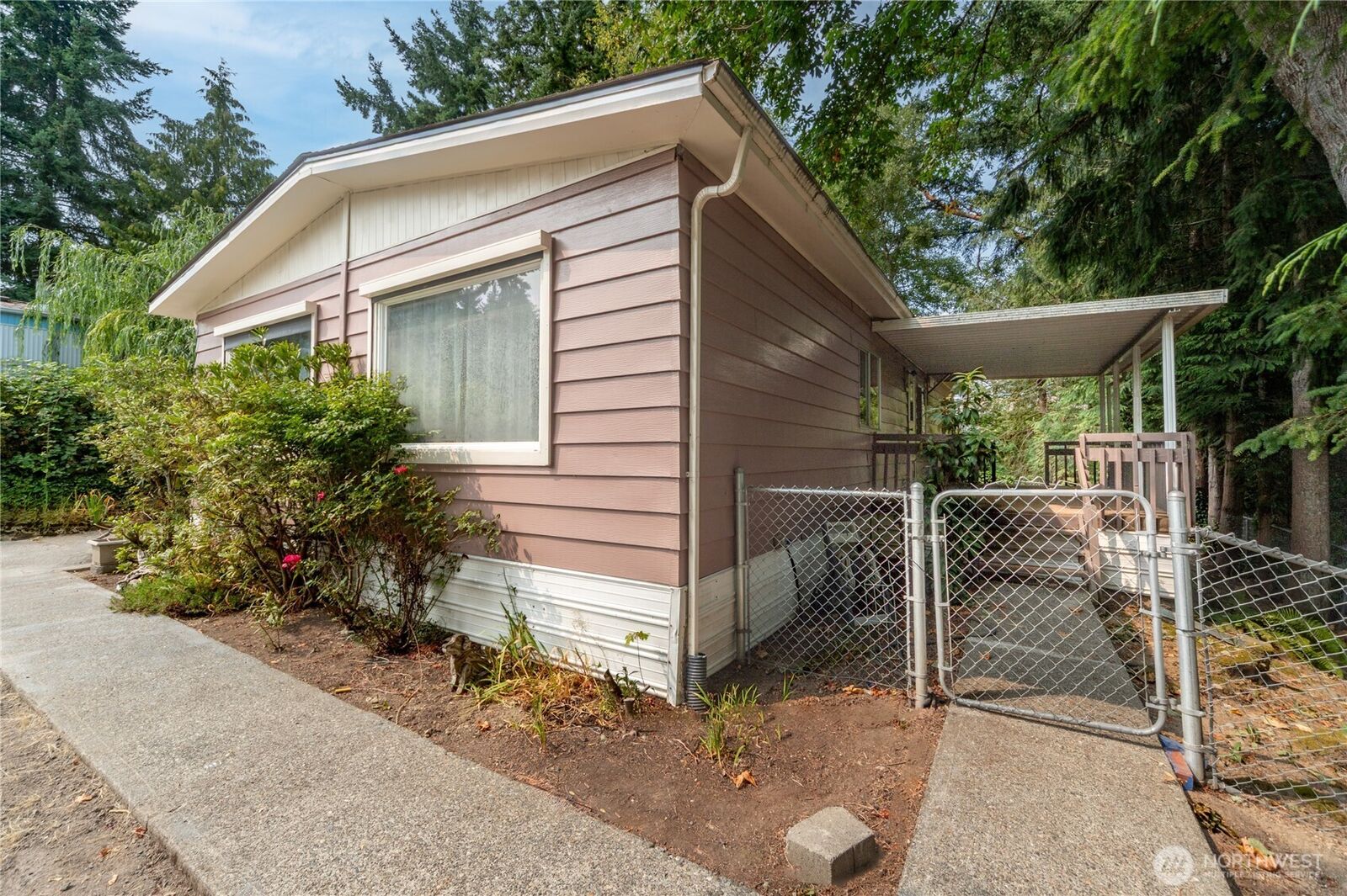 Property Photo: 3060 NE McWilliams Road 79 WA 98311