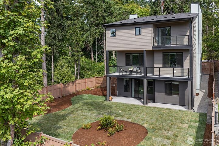 Property Photo:  11030 NE 60th Lane  WA 98006 