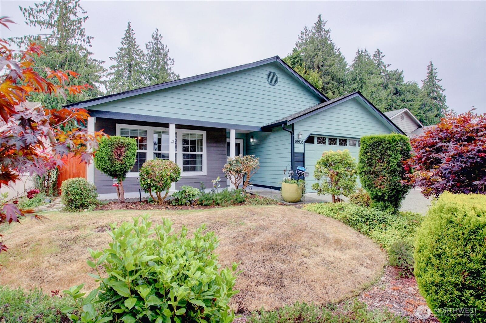 Property Photo:  6508  105th Street NE  WA 98270