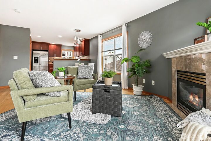 Property Photo:  516 B N 46th Street  WA 98103 