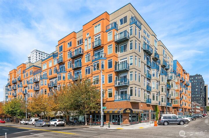 2414  1st Ave 709  Seattle WA 98121 photo