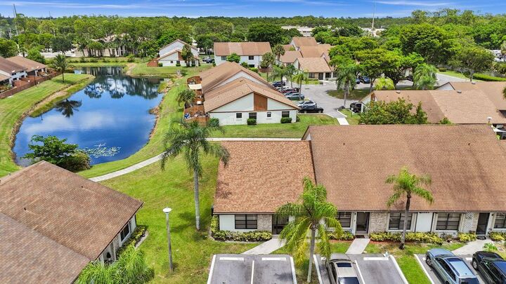 Property Photo: 1080 Parkside Green Drive A FL 33415