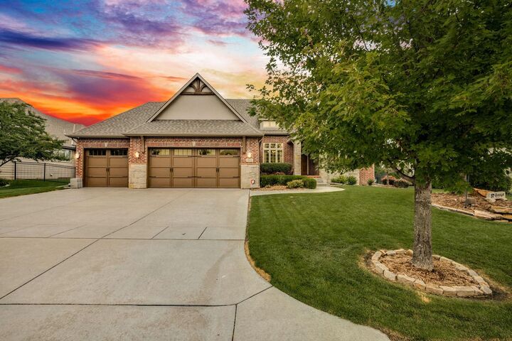 1512 N Ridgehurst St  Wichita KS 67230 photo