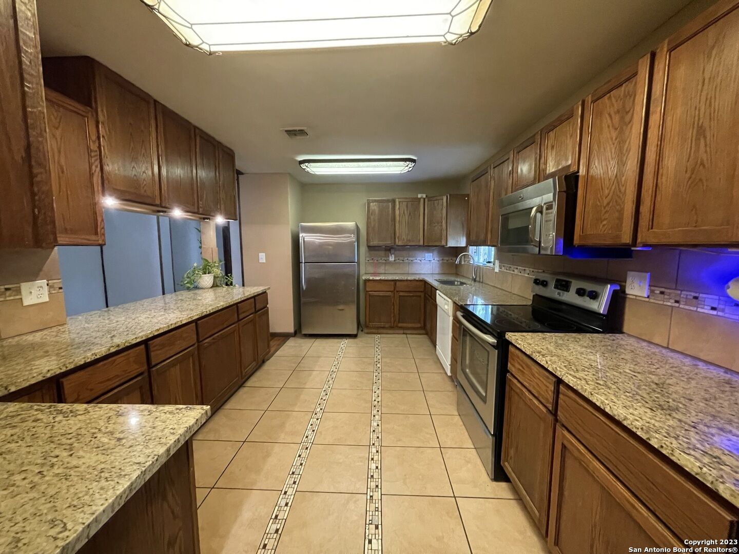 Property Photo: 7701 Cool Sands TX 78233