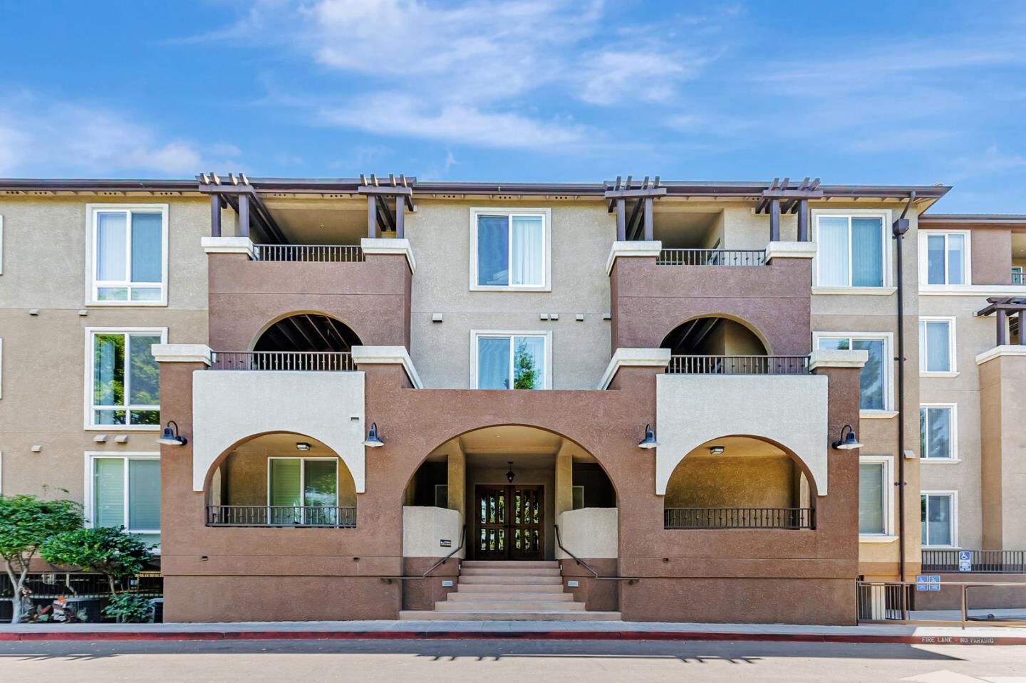 Property Photo: 801 South Winchester Boulevard 4116 CA 95128