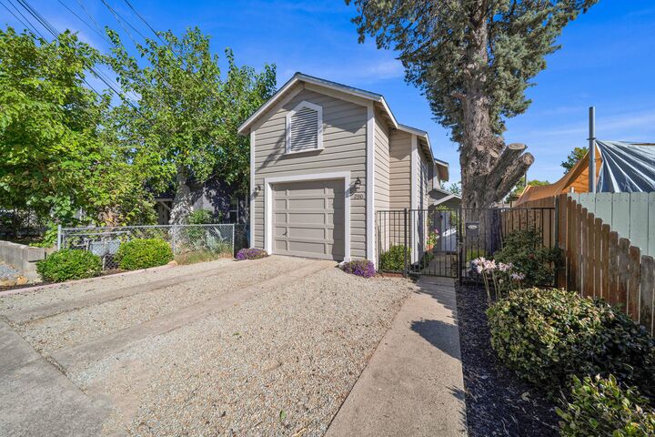 2310 Butte Street  Redding CA 96001 photo