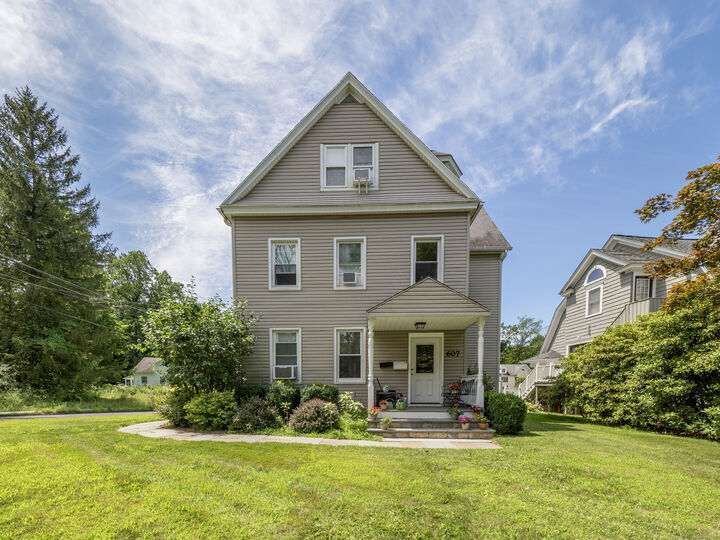 Property Photo: 607 Main Street CT 06877