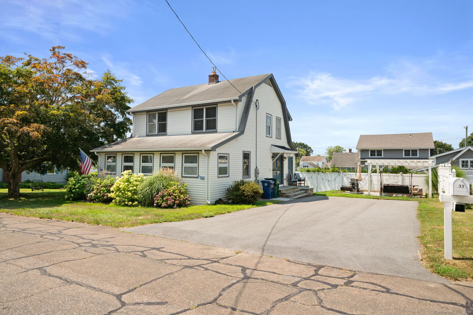 Property Photo:  33 Billow Road  CT 06371 
