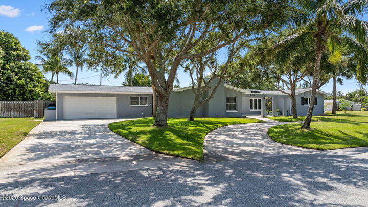 Property Photo:  303 Shannon Avenue  FL 32951 