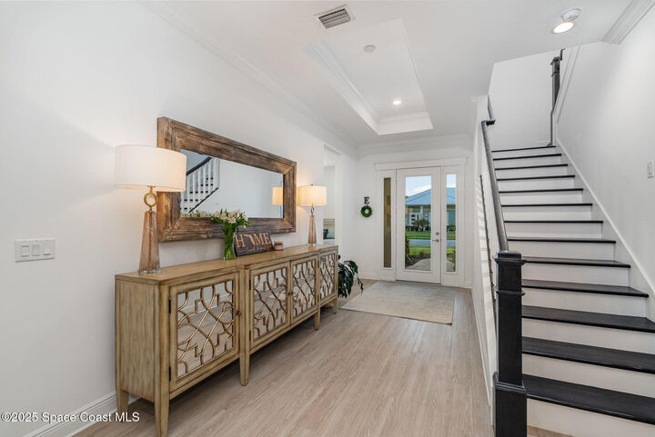 Property Photo:  115 Enclave Avenue  FL 32937 