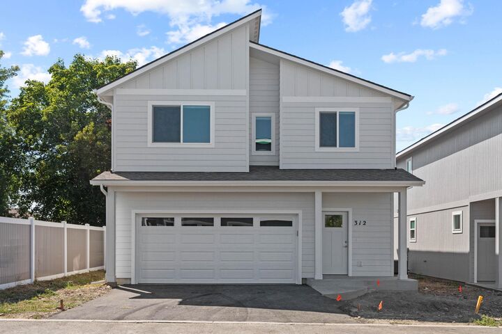 312 S Woodlawn Ln  Spokane Valley WA 99216 photo