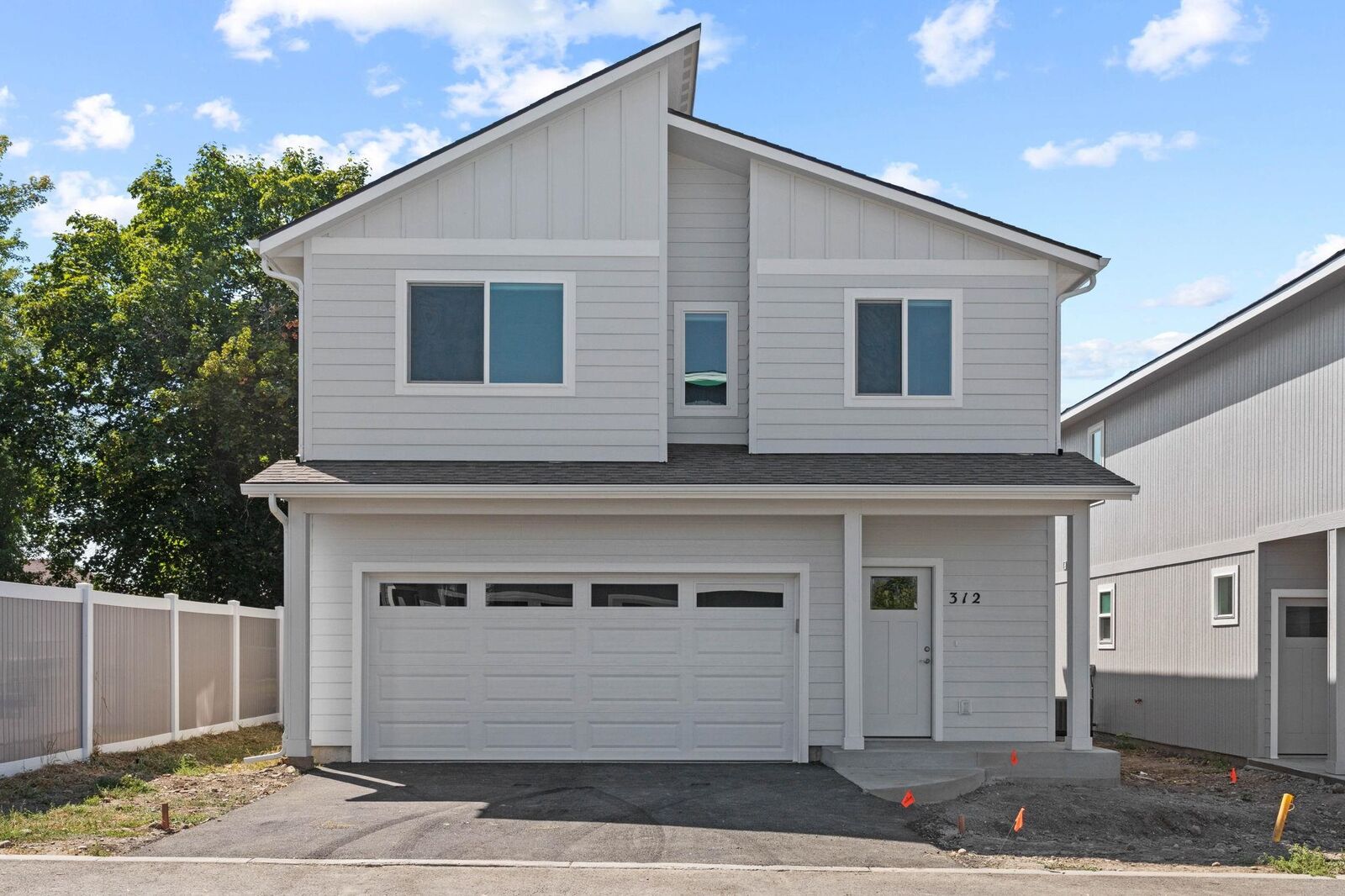 Property Photo:  312 S Woodlawn Ln  WA 99216 