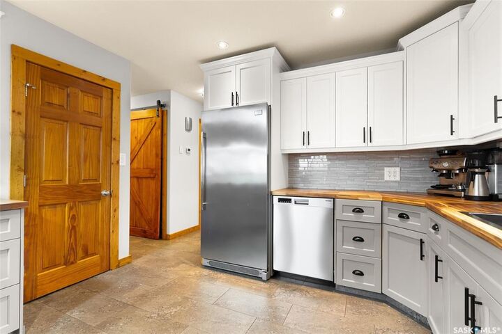 Property Photo: 4 Aaron Drive SK S0G 1S0