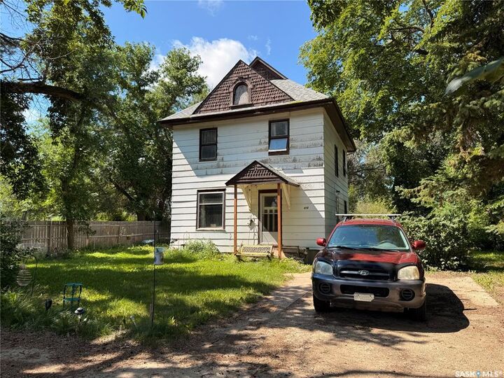 410 Selkirk Street  Outlook SK S0L 2N0 photo