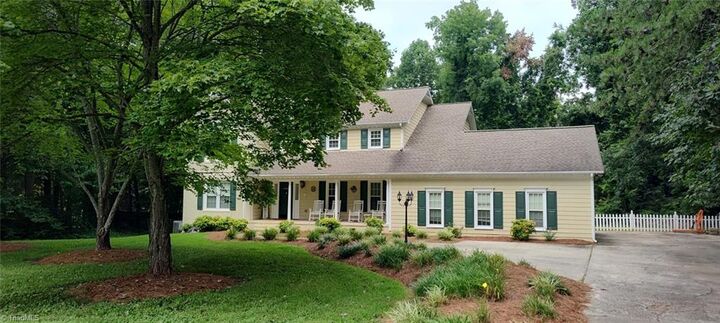 4103 Bienvenue Drive  Greensboro NC 27409 photo