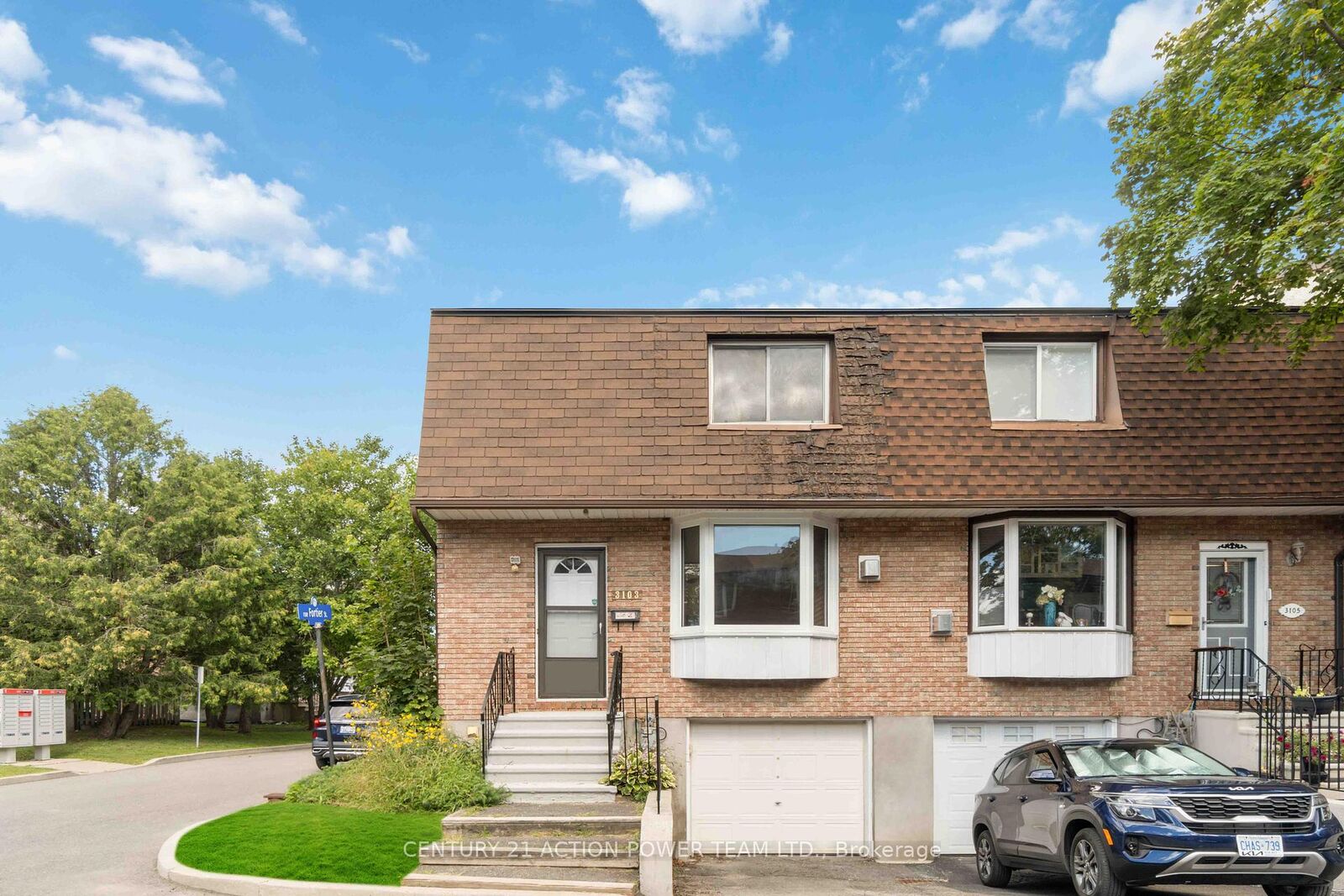 Photo de la propriété:  3103 Armada Avenue 17  ON K1T 1T6 