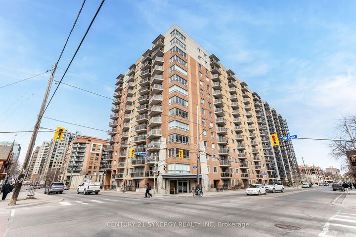 Photo de la propriété: 429 Somerset Street W 1109 ON K2P 2P5
