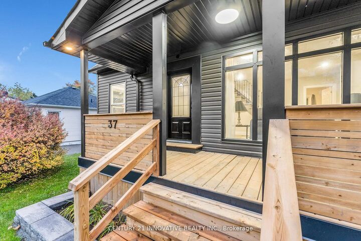 Property Photo: 37 Lincoln Street ON L1S 6C4