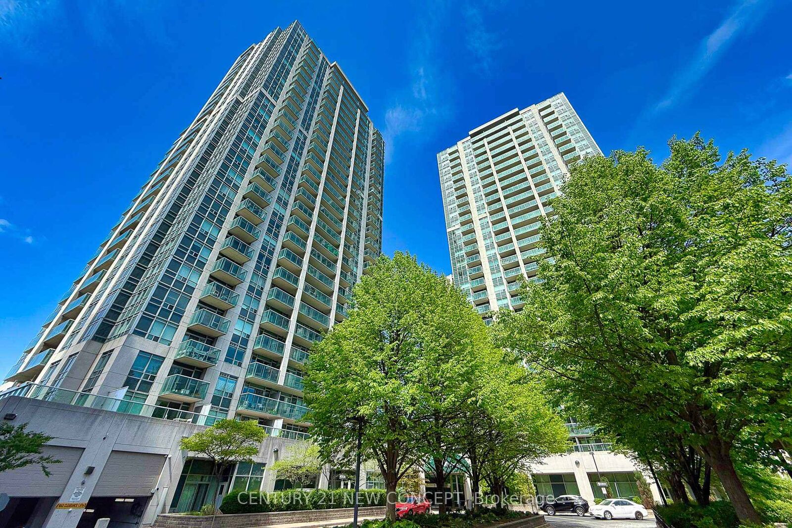 Property Photo:  18 Harrison Garden Boulevard 2312  ON M2N 7J7 