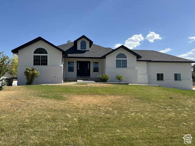 Property Photo: 353 W Redberry Rd UT 84020