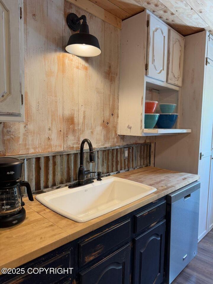 Property Photo:  39592 Sultana Court  AK 99669 