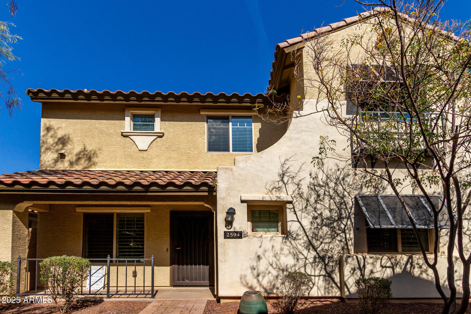 Property Photo: 2594 E Boston Street AZ 85295