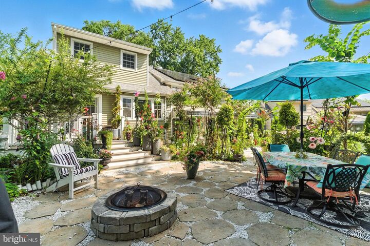 Property Photo:  138 E Park Avenue  NJ 08107 