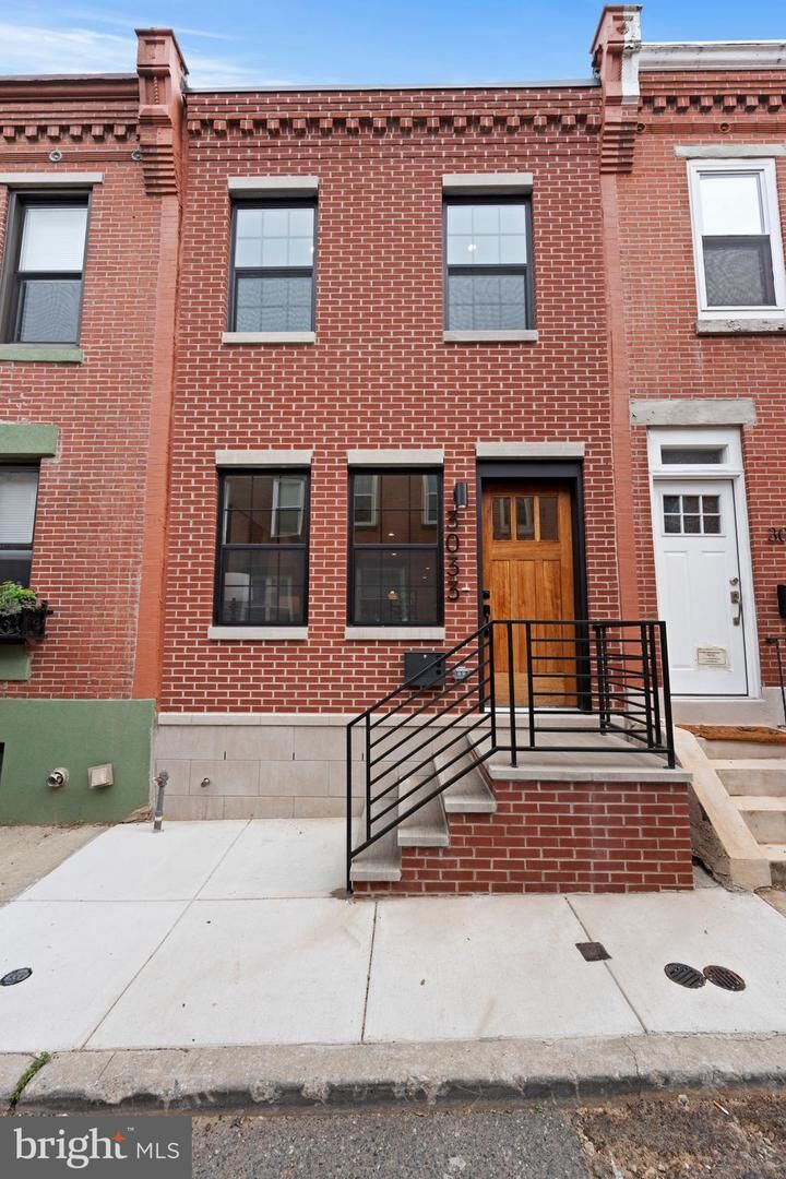 3033 Baltz Street  Philadelphia PA 19121 photo