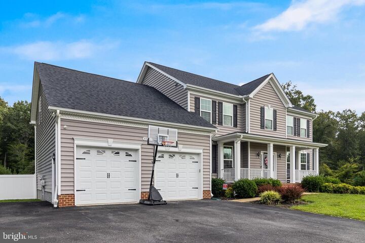Property Photo: 40312 Laurel Circle MD 20659