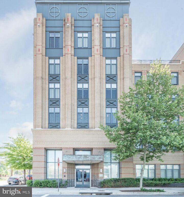 Property Photo:  525 N Fayette Street N 420  VA 22314 
